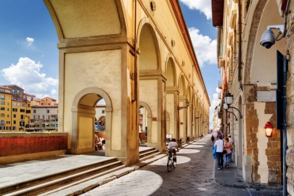 Walking tour of Florence - Image 3