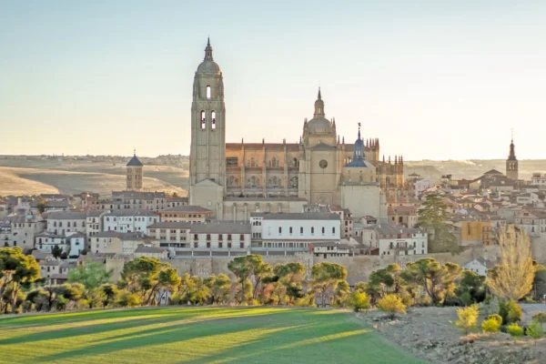 Segovia and Toledo from Madrid with Alcazar Access - Image 8