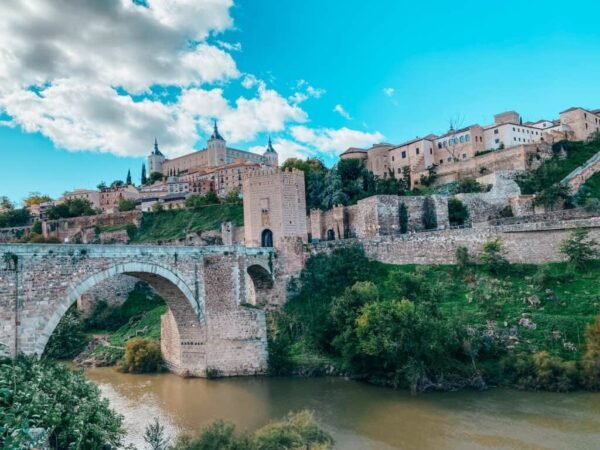 Segovia and Toledo from Madrid with Alcazar Access - Image 3