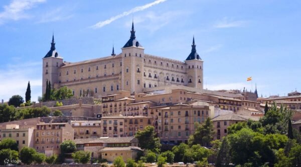 Segovia and Toledo from Madrid with Alcazar Access - Image 5