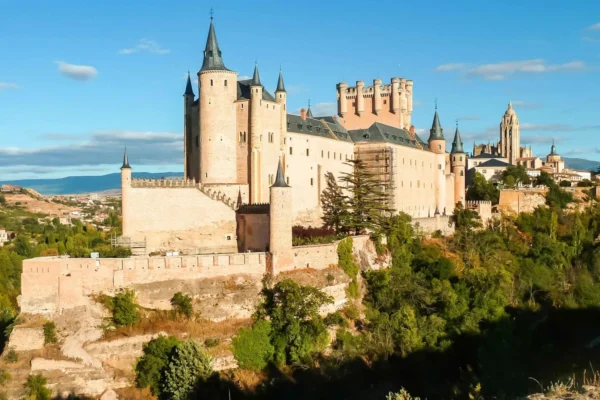 Segovia and Toledo from Madrid with Alcazar Access - Image 7